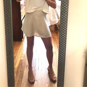 ✨Adorable Reformation linen miniskirt- size 0✨